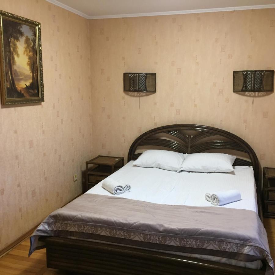 Hotel Tourist Rivne Kültér fotó