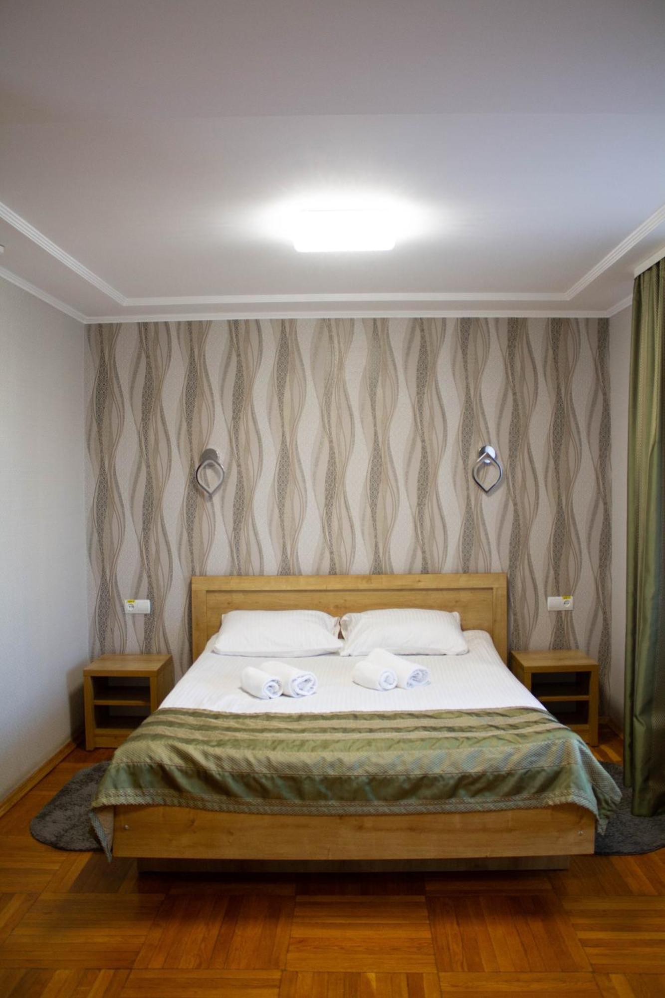 Hotel Tourist Rivne Kültér fotó