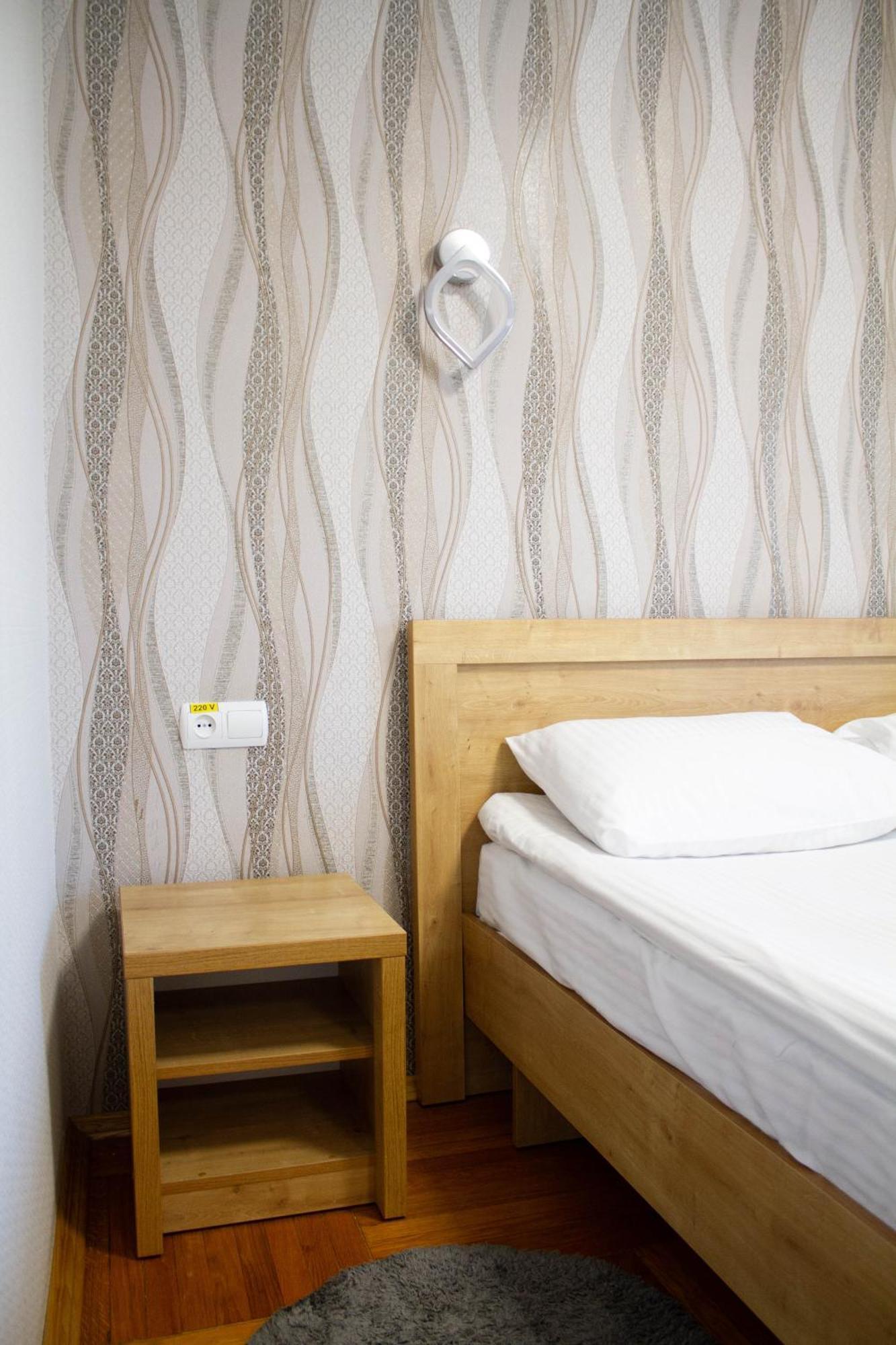 Hotel Tourist Rivne Kültér fotó